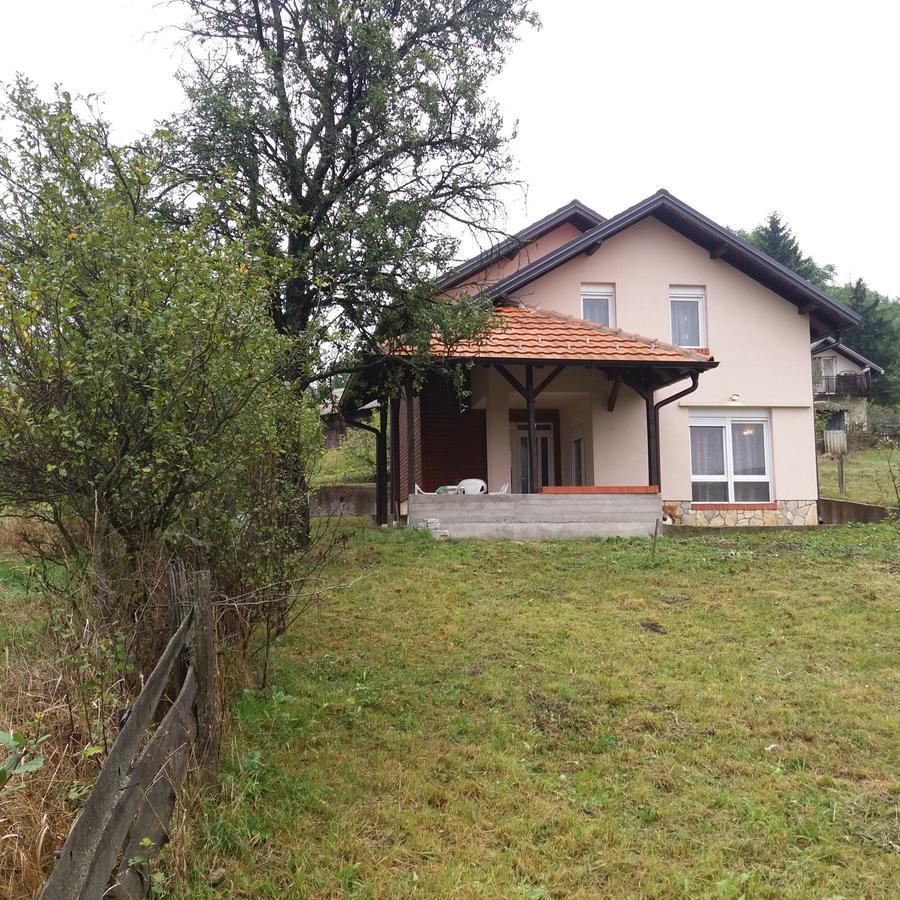Vitas Kremna Exterior foto
